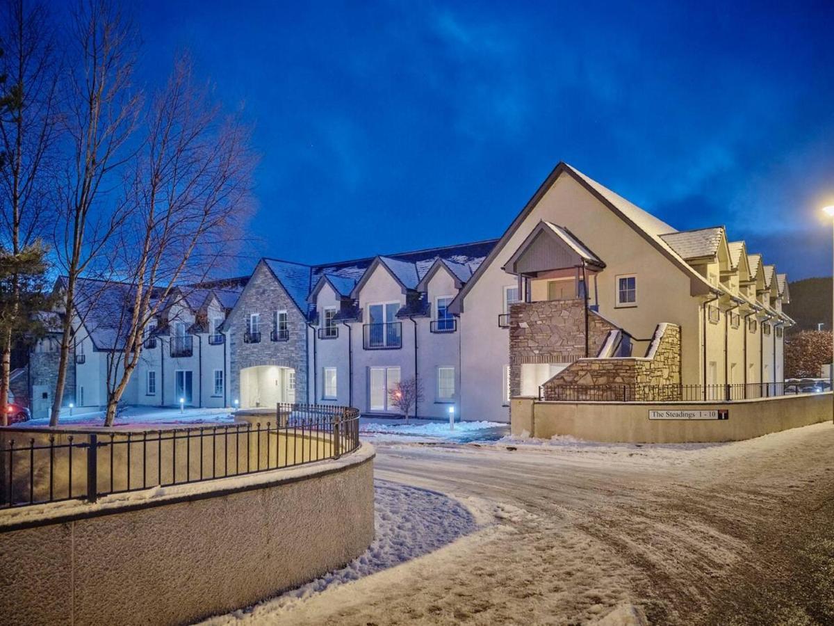 The Steadings, Aviemore Luxury 5 Star Rated 3 Bed With Home Cinema Garden And Parking Bagian luar foto